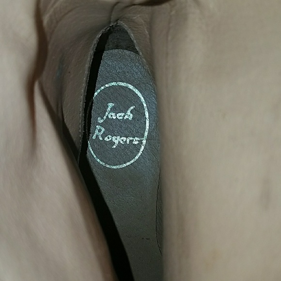 Jack Rogers Tan Suede Embroidered Boots NWOT - Picture 6 of 8